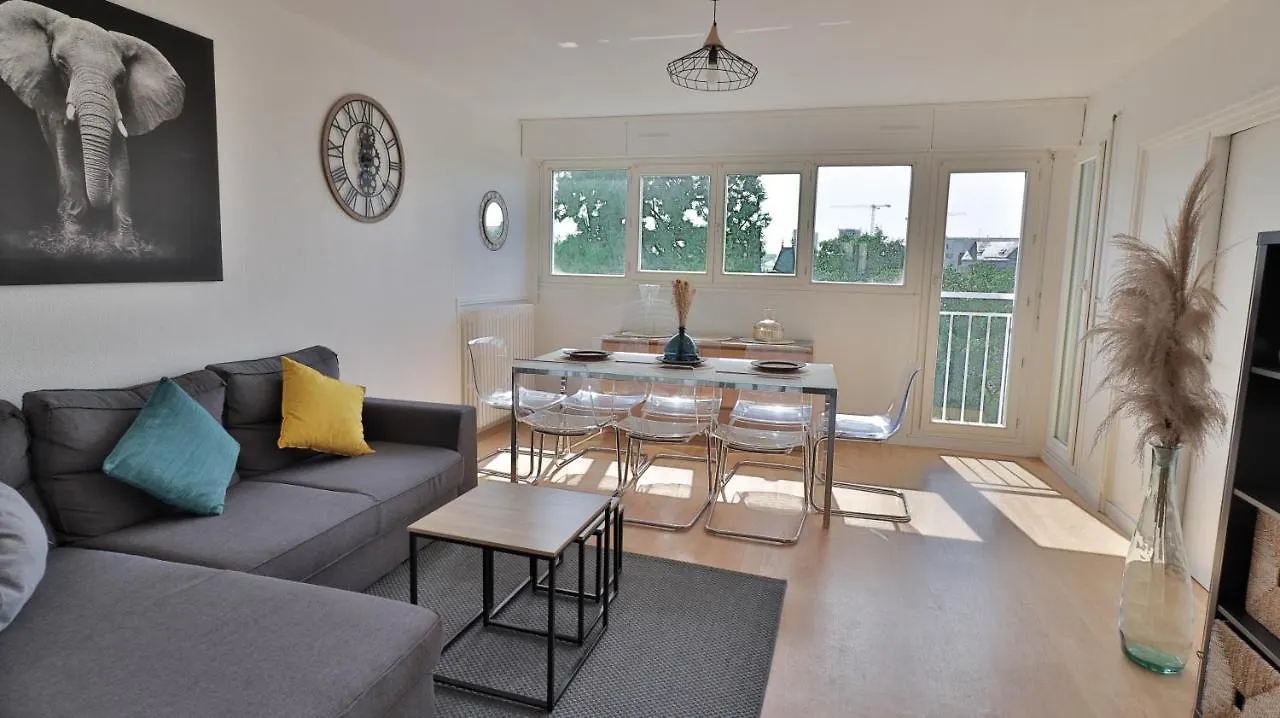 Spacieux Appartement Avec Balcons, 4 Chambres, Espace & Confort, Centre Gare Rennes