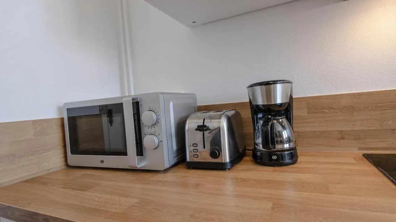 Spacieux Appartement Avec Balcons, 4 Chambres, Espace & Confort, Centre Gare Rennes 0*,  France
